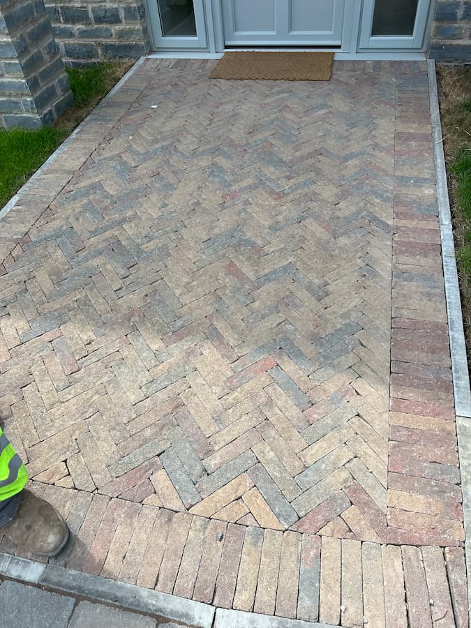 new patio laid in pattern