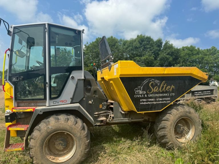 salter dumper truck on construction site